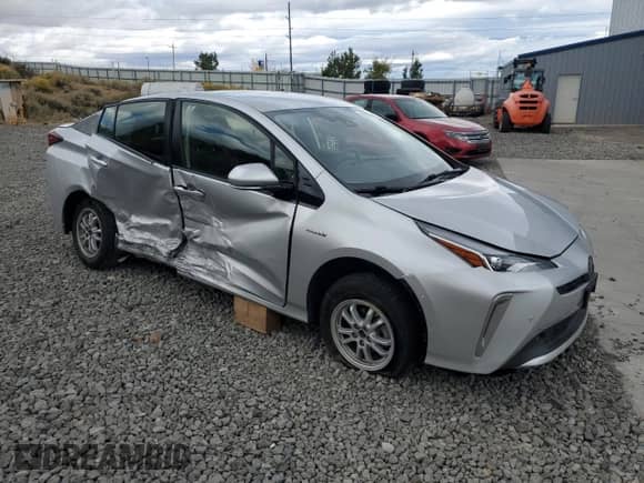 2019 Toyota Prius LE с VIN JTDL9RFU2K3002433, выставлен на аукционе Copart как лот 84297415 с пробегом 51 016 миль миль и Списание • Salvage title. История ставок и продаж доступна на DreamBid. Изображение 4.