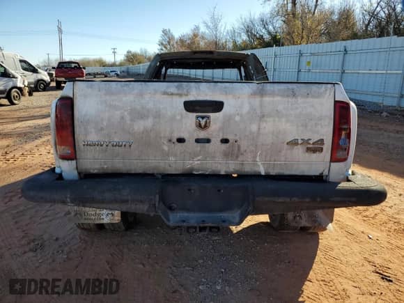 2006 Dodge 3500 SLT с VIN 3D7MX48C96G210772, выставлен на аукционе Copart как лот 83610824 с пробегом Не указан миль и На запчасти • Non repairable. История ставок и продаж доступна на DreamBid. Изображение 6.