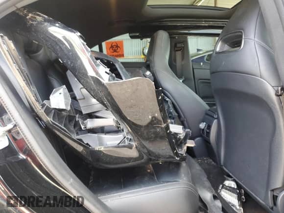 2018 Mercedes-Benz CLA 45 AMG с VIN WDDSJ5CB3JN538248, выставлен на аукционе Copart как лот 59865915 с пробегом 15 617 миль миль и Чистый • Clean title. История ставок и продаж доступна на DreamBid. Изображение 10.