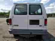 2004 Ford Econoline Cargo z VIN 1FTSE34LX4HB53489, wystawiony jako Copart lot #57730845 z przebiegiem 207 547 mil mil oraz Czysty tytuł • Clean title. Historia ofert i sprzedaży dostępna na DreamBid. Obrazek 6.