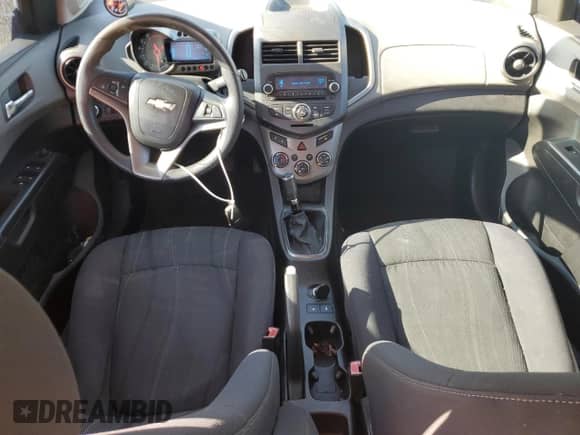 2012 Chevrolet Sonic LT с VIN 1G1JD6SB3C4187122, выставлен на аукционе Copart как лот 80737724 с пробегом 113 104 миль миль и Чистый • Clean title. История ставок и продаж доступна на DreamBid. Изображение 8.