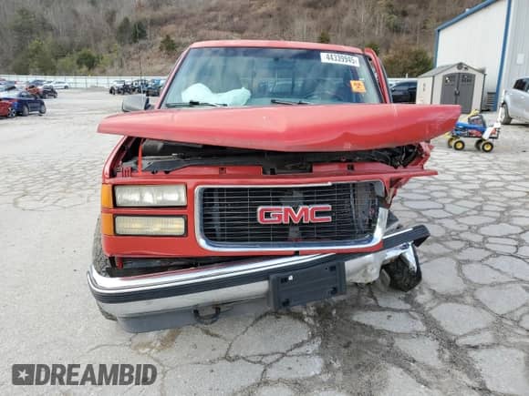1997 GMC Sierra 1500 с VIN 1GTEK14R4VZ505752, выставлен на аукционе Copart как лот 44339945 с пробегом 223 725 миль миль и Списание • Salvage title. История ставок и продаж доступна на DreamBid. Изображение 5.