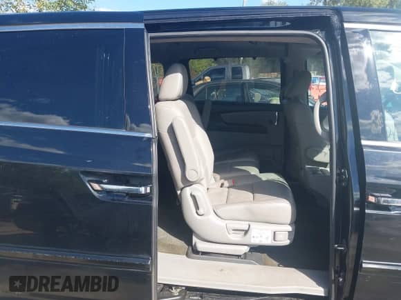 2014 Honda Odyssey Touring с VIN 5FNRL5H98EB096967, выставлен на аукционе IAAI как лот 43307881 с пробегом 131 856 миль миль и . История ставок и продаж доступна на DreamBid. Изображение 8.