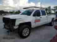 2015 Chevrolet Silverado 2500HD Work Truck z VIN 1GC1CUEG1FF636411, wystawiony jako Copart lot #63371555 z przebiegiem 68 441 mil mil oraz Szkoda całkowita • Salvage title. Historia ofert i sprzedaży dostępna na DreamBid. Obrazek 1.
