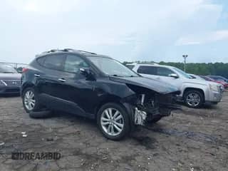 2013 Hyundai Tucson GLS с VIN KM8JU3ACXDU637894, выставлен на аукционе IAAI как лот 42889225 с пробегом 81 392 миль миль и . История ставок и продаж доступна на DreamBid. Изображение 1.