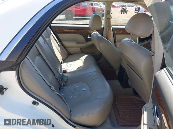 2005 Hyundai XG with VIN KMHFU45EX5A417696, listed as a IAAI auction lot 42692363 with 140,768 mi miles and . Bid and sale history available at DreamBid. Image 8.