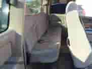 2002 GMC Sierra 1500 SLE с VIN 2GTEC19T121415612, выставлен на аукционе IAAI как лот 41371998 с пробегом Не указан миль и . История ставок и продаж доступна на DreamBid. Изображение 8.