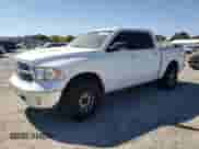 2016 Ram 1500 Lone Star z VIN 1C6RR7LM4GS337569, wystawiony jako Copart lot #68972855 z przebiegiem 144 079 mil mil oraz Czysty tytuł • Clean title. Historia ofert i sprzedaży dostępna na DreamBid. Obrazek 1.