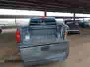2021 Chevrolet Colorado 4WD LT z VIN 1GCGTCEN1M1107053, wystawiony jako IAAI lot #42430796 z przebiegiem 76 128 mil mil oraz . Historia ofert i sprzedaży dostępna na DreamBid. Obrazek 17.
