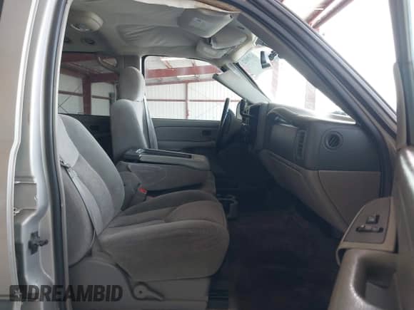 2004 Chevrolet Tahoe LT с VIN 1GNEK13T24J163378, выставлен на аукционе IAAI как лот 42109812 с пробегом 151 544 миль миль и . История ставок и продаж доступна на DreamBid. Изображение 5.