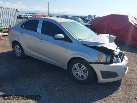 2012 Chevrolet Sonic LT с VIN 1G1JC5SB0C4201619, выставлен на аукционе IAAI как лот 43045559 с пробегом 93 000 миль миль и . История ставок и продаж доступна на DreamBid. Изображение 1.