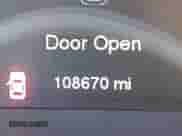 2016 Jeep Cherokee Latitude с VIN 1C4PJMCS6GW251886, выставлен на аукционе IAAI как лот 43208251 с пробегом 108 670 миль миль и . История ставок и продаж доступна на DreamBid. Изображение 15.