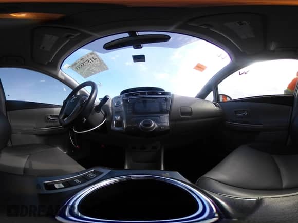 2015 Toyota Prius Two z VIN JTDZN3EU4FJ028506, wystawiony jako IAAI lot #41575533 z przebiegiem 103 580 mil mil oraz . Historia ofert i sprzedaży dostępna na DreamBid. Obrazek 19.