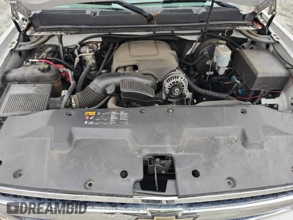 2011 Chevrolet Silverado 1500 LTZ z VIN 3GCPKTE3XBG400613, wystawiony jako Copart lot #82269565 z przebiegiem 248 122 mil mil oraz Szkoda całkowita • Salvage title. Historia ofert i sprzedaży dostępna na DreamBid. Obrazek 11.