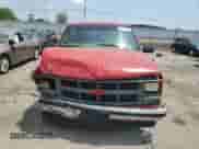 1999 Chevrolet Suburban с VIN 1GNEC16R4XJ327036, выставлен на аукционе Copart как лот 63618895 с пробегом 224 075 миль миль и Списание • Salvage title. История ставок и продаж доступна на DreamBid. Изображение 5.