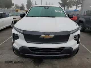 2024 Chevrolet Silverado EV Work Truck с VIN 1GC10UED1RU201421, выставлен на аукционе Copart как лот 85508105 с пробегом 4 174 миль миль и Чистый • Clean title. История ставок и продаж доступна на DreamBid. Изображение 5.