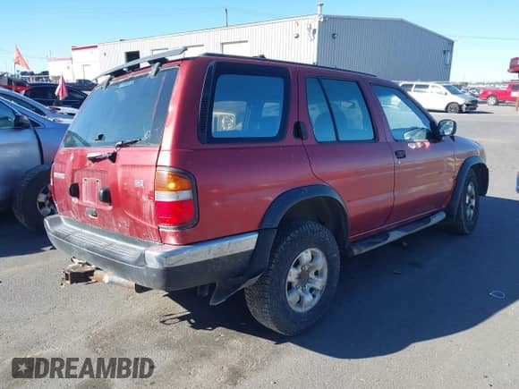 1997 Nissan Pathfinder XE z VIN JN8AR05Y6VW157792, wystawiony jako IAAI lot #43278110 z przebiegiem 220 321 mil mil oraz . Historia ofert i sprzedaży dostępna na DreamBid. Obrazek 4.