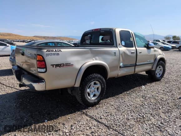 2004 Toyota Tundra SR5 z VIN 5TBBT44114S451895, wystawiony jako Copart lot #62347105 z przebiegiem 59 576 mil mil oraz Szkoda całkowita • Salvage title. Historia ofert i sprzedaży dostępna na DreamBid. Obrazek 3.