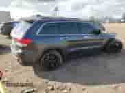 2017 Jeep Grand Cherokee Limited с VIN 1C4RJEBGXHC752360, выставлен на аукционе Copart как лот 81833585 с пробегом 115 045 миль миль и Списание • Salvage title. История ставок и продаж доступна на DreamBid. Изображение 3.