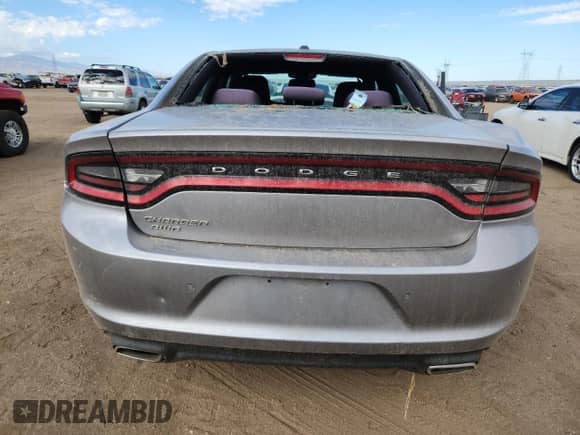 2015 Dodge Charger SE с VIN 2C3CDXFGXFH815359, выставлен на аукционе Copart как лот 82418365 с пробегом Не указан миль и На запчасти • Non repairable. История ставок и продаж доступна на DreamBid. Изображение 6.