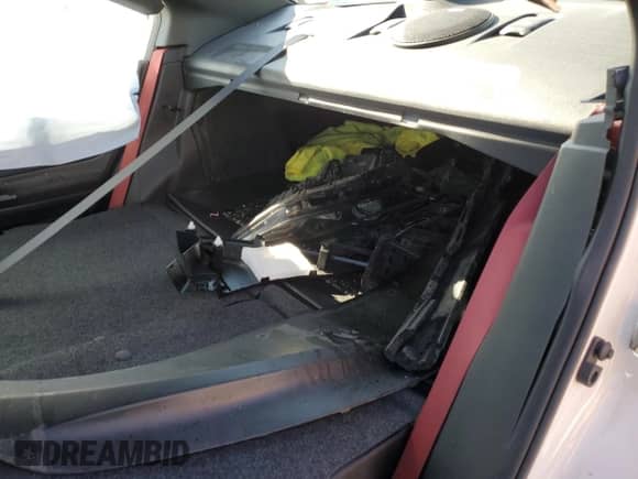 2018 Subaru WRX STI Limited z VIN JF1VA2W62J9820271, wystawiony jako Copart lot #57801255 z przebiegiem Nie podano mil oraz Szkoda całkowita • Salvage title. Historia ofert i sprzedaży dostępna na DreamBid. Obrazek 12.