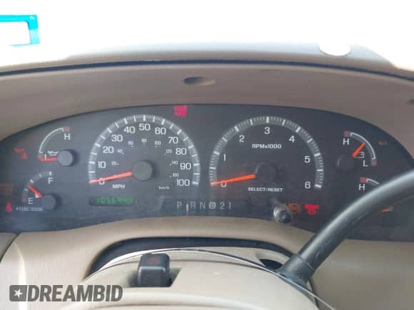 2003 Ford F-150 XL z VIN 1FTRF18W33NB69702, wystawiony jako IAAI lot #42579568 z przebiegiem 1 056 448 mil mil oraz . Historia ofert i sprzedaży dostępna na DreamBid. Obrazek 7.