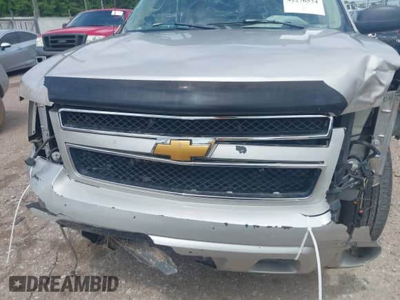 2007 Chevrolet Avalanche LTZ z VIN 3GNEC120X7G116612, wystawiony jako IAAI lot #42276574 z przebiegiem Nie podano mil oraz . Historia ofert i sprzedaży dostępna na DreamBid. Obrazek 13.