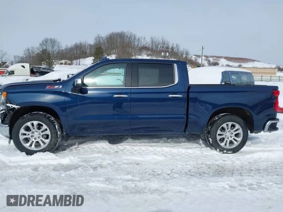 2022 Chevrolet Silverado 1500 LTZ z VIN 2GCUDGED8N1511011, wystawiony jako IAAI lot #41378959 z przebiegiem 30 665 mil mil oraz . Historia ofert i sprzedaży dostępna na DreamBid. Obrazek 14.