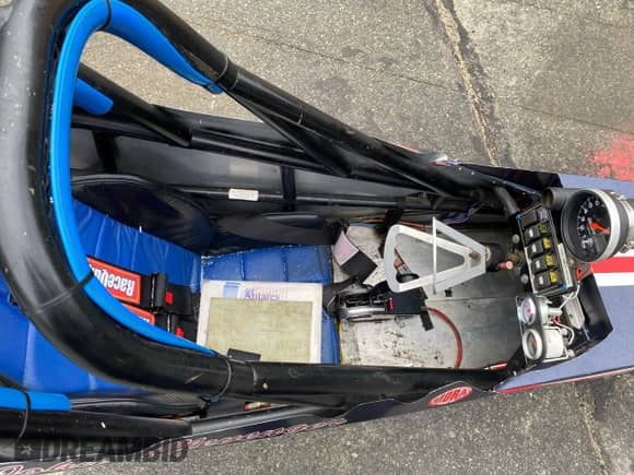 2000 Ford Mustang z VIN 0F4840, wystawiony jako Copart lot #81281855 z przebiegiem 10 mil mil oraz Szkoda całkowita • Salvage title. Historia ofert i sprzedaży dostępna na DreamBid. Obrazek 5.