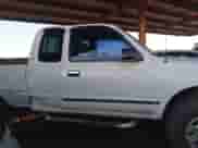 2000 Toyota Tacoma PreRunner with VIN 4TASN92N9YZ607847, listed as a IAAI auction lot 43336214 with 289,752 mi miles and . Bid and sale history available at DreamBid. Image 14.
