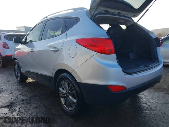 2014 Hyundai Tucson Walking Dead Edition с VIN KM8JUCAG2EU872214, выставлен на аукционе IAAI как лот 41236912 с пробегом 109 362 миль миль и . История ставок и продаж доступна на DreamBid. Изображение 3.