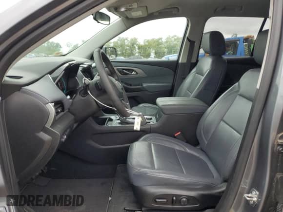 2020 Chevrolet Traverse LT with VIN 1GNEVHKWXLJ145110, listed as a Copart auction lot 80141965 with 81,429 mi miles and Salvage title. Bid and sale history available at DreamBid. Image 7.
