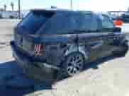 2007 Land Rover Range Rover Sport HSE z VIN SALSK254X7A105877, wystawiony jako IAAI lot #42865340 z przebiegiem 172 889 mil mil oraz . Historia ofert i sprzedaży dostępna na DreamBid. Obrazek 4.