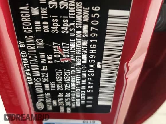 2017 Kia Sorento LX with VIN 5XYPGDA59HG197056, listed as a Copart auction lot 67047115 with 142,875 mi miles and Salvage title. Bid and sale history available at DreamBid. Image 12.