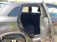 2020 Mitsubishi Outlander SE z VIN JA4AP4AU4LU008540, wystawiony jako IAAI lot #43328500 z przebiegiem 89 712 mil mil oraz . Historia ofert i sprzedaży dostępna na DreamBid. Obrazek 8.