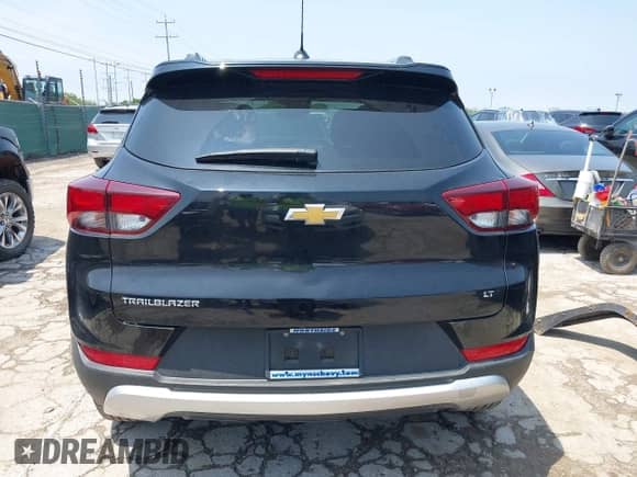 2023 Chevrolet TrailBlazer LT z VIN KL79MPSL1PB157477, wystawiony jako IAAI lot #42346788 z przebiegiem 40 181 mil mil oraz . Historia ofert i sprzedaży dostępna na DreamBid. Obrazek 16.