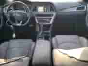 2015 Hyundai Sonata Sport z VIN 5NPE34AB5FH177191, wystawiony jako Copart lot #78113914 z przebiegiem 74 118 mil mil oraz Szkoda całkowita • Salvage title. Historia ofert i sprzedaży dostępna na DreamBid. Obrazek 8.