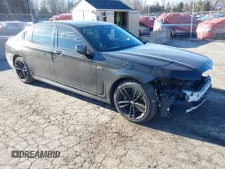 2021 BMW 7 Series 750i xDrive with VIN WBA7U2C01MCF94533, listed as a IAAI auction lot 41698642 with 83,016 mi miles and . Bid and sale history available at DreamBid. Image 1.
