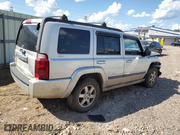 2007 Jeep Commander Sport с VIN 1J8HG48K57C646986, выставлен на аукционе Copart как лот 70131555 с пробегом 238 593 миль миль и Списание • Salvage title. История ставок и продаж доступна на DreamBid. Изображение 3.