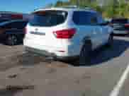 2019 Nissan Pathfinder S с VIN 5N1DR2MN5KC654188, выставлен на аукционе IAAI как лот 43126824 с пробегом 87 120 миль миль и . История ставок и продаж доступна на DreamBid. Изображение 4.