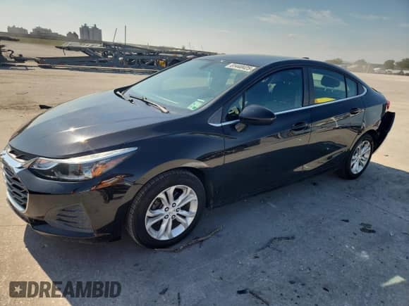 2019 Chevrolet Cruze LT с VIN 1G1BE5SMXK7145556, выставлен на аукционе Copart как лот 81440425 с пробегом 110 410 миль миль и Списание • Salvage title. История ставок и продаж доступна на DreamBid. Изображение 1.