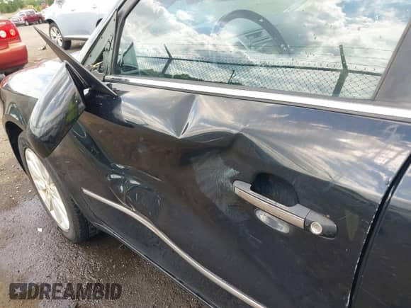 2009 Hyundai Sonata Limited с VIN 5NPEU46CX9H423221, выставлен на аукционе IAAI как лот 42176615 с пробегом 187 128 миль миль и . История ставок и продаж доступна на DreamBid. Изображение 6.