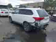 2020 Mitsubishi Outlander ES с VIN JA4AZ3A32LZ003688, выставлен на аукционе IAAI как лот 43371741 с пробегом 51 186 миль миль и . История ставок и продаж доступна на DreamBid. Изображение 3.