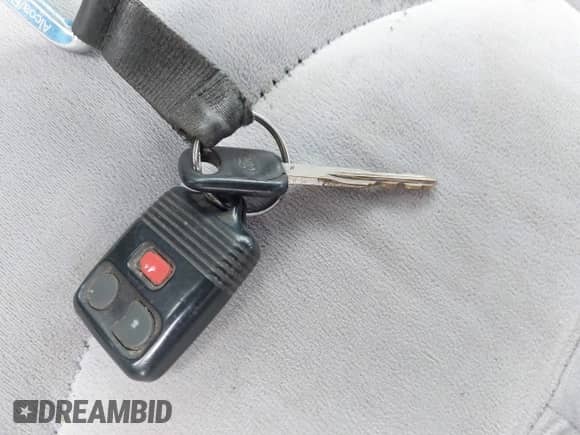 2003 Ford Econoline Cargo Recreational с VIN 1FDRE14L73HB65838, выставлен на аукционе IAAI как лот 42321796 с пробегом 101 514 миль миль и . История ставок и продаж доступна на DreamBid. Изображение 11.