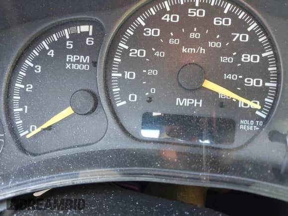 2000 Chevrolet Silverado 1500 LS with VIN 1GCEC14W7YZ147831, listed as a IAAI auction lot 42386307 with Not provided miles and . Bid and sale history available at DreamBid. Image 15.
