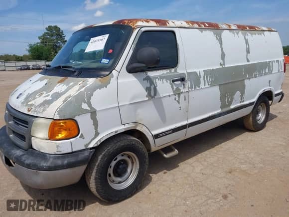 2002 Dodge RAM with VIN 2B7HB11Y72K103750, listed as a IAAI auction lot 42031967 with 160,041 mi miles and . Bid and sale history available at DreamBid. Image 2.