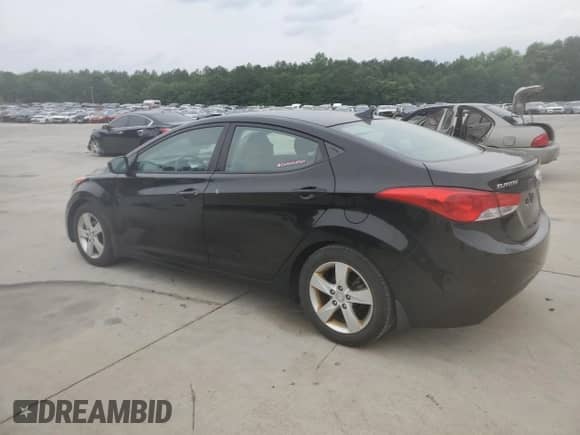 2013 Hyundai Elantra GLS z VIN KMHDH4AE0DU628551, wystawiony jako Copart lot #59375705 z przebiegiem 120 722 mil mil oraz Szkoda całkowita • Salvage title. Historia ofert i sprzedaży dostępna na DreamBid. Obrazek 2.