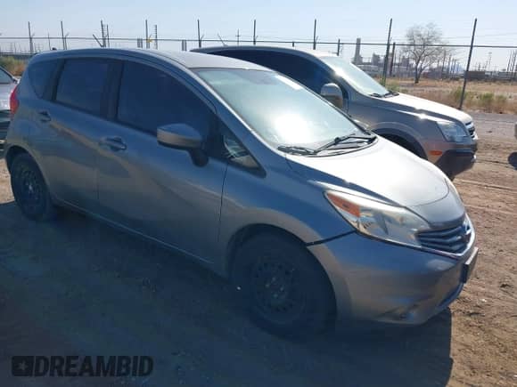 2015 Nissan Note SV z VIN 3N1CE2CP4FL412858, wystawiony jako IAAI lot #42358192 z przebiegiem 109 695 mil mil oraz . Historia ofert i sprzedaży dostępna na DreamBid. Obrazek 1.