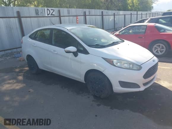 2015 Ford Fiesta SE with VIN 3FADP4BE7FM130592, listed as a IAAI auction lot 42348148 with 96,481 mi miles and . Bid and sale history available at DreamBid. Image 1.