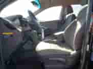 2015 Hyundai Santa Fe с VIN 5XYZT3LB5FG246235, выставлен на аукционе Copart как лот 80035095 с пробегом 118 285 миль миль и Чистый • Clean title. История ставок и продаж доступна на DreamBid. Изображение 7.